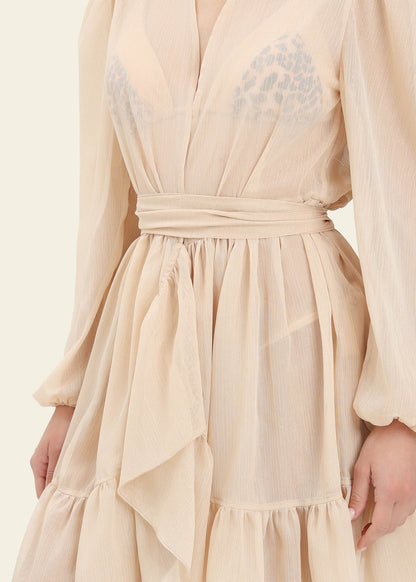 Charlotte Esmeralda - Corto