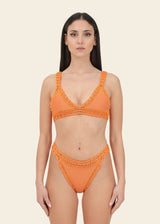 Amina Papaya