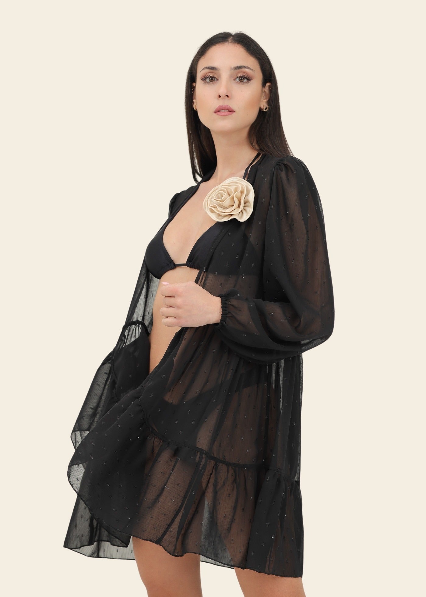 Charlotte Negro - Corto